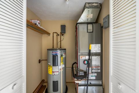 Tiny photo for 2122 Deer Run, Forest, VA 24551 (MLS # 366672)