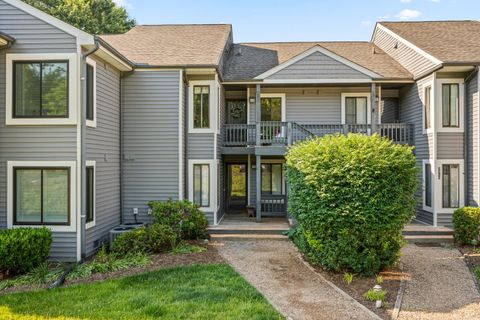 Photo of 2122 Deer Run, Forest, VA 24551 (MLS # 366672)