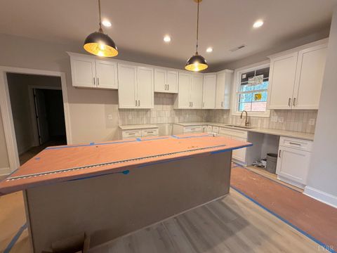 Tiny photo for 9 Live Oak Court, Forest, VA 24551 (MLS # 364709)