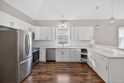 Tiny photo for 3010 Hillview Street, Lynchburg, VA 24501 (MLS # 365653)