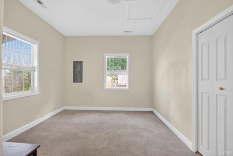 Tiny photo for 3010 Hillview Street, Lynchburg, VA 24501 (MLS # 365653)