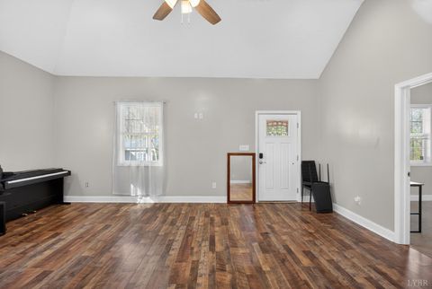 Tiny photo for 3010 Hillview Street, Lynchburg, VA 24501 (MLS # 365653)