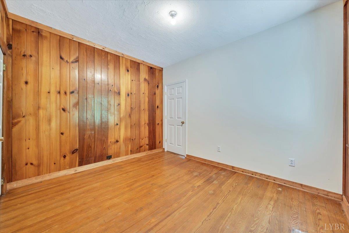 Big Island, Virginia 24526, United States, 3 Bedrooms Bedrooms, ,2 BathroomsBathrooms,Residential,Active,5102