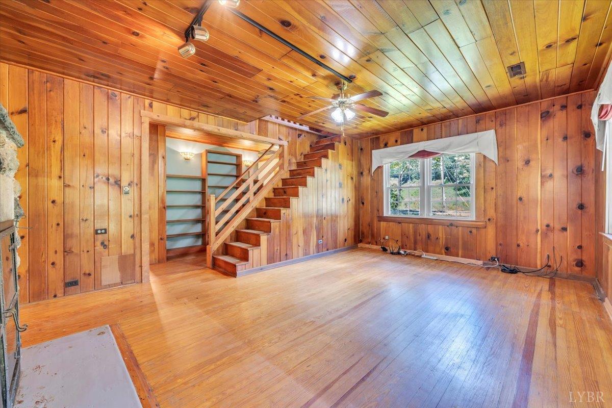 Big Island, Virginia 24526, United States, 3 Bedrooms Bedrooms, ,2 BathroomsBathrooms,Residential,Active,5102