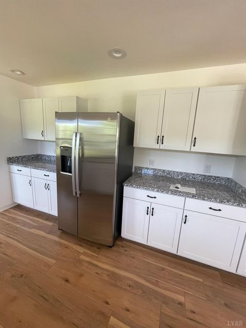 Tiny photo for 212 Cornfield Lane, Appomattox, VA 24522 (MLS # 366336)