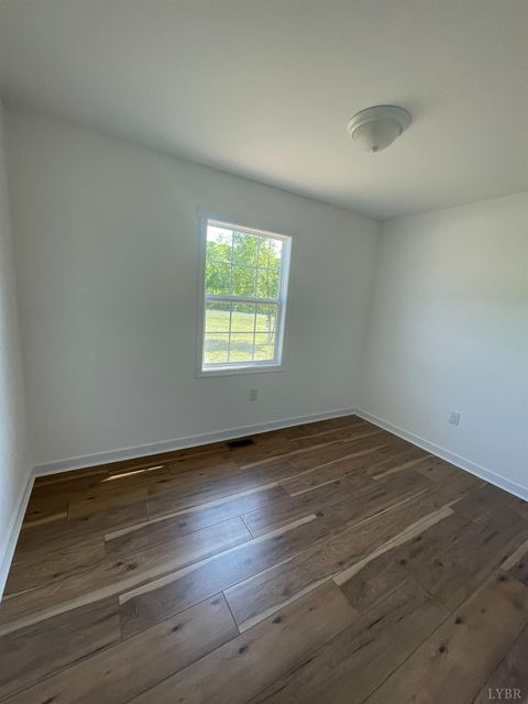 Tiny photo for 212 Cornfield Lane, Appomattox, VA 24522 (MLS # 366336)