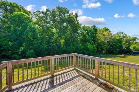 Tiny photo for 5046 Red House Road, Appomattox, VA 24522 (MLS # 366621)