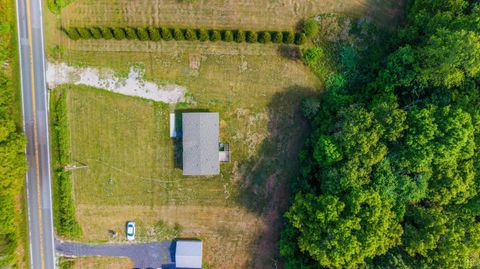 Tiny photo for 5046 Red House Road, Appomattox, VA 24522 (MLS # 366621)