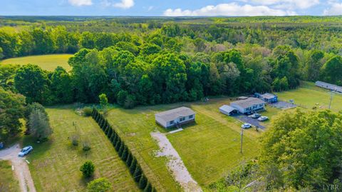 Tiny photo for 5046 Red House Road, Appomattox, VA 24522 (MLS # 366621)