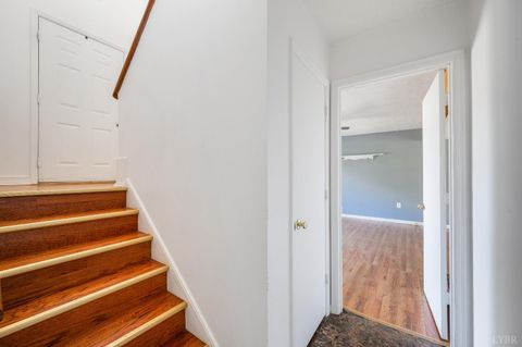 Tiny photo for 111 Omni Place, Forest, VA 24551 (MLS # 365593)