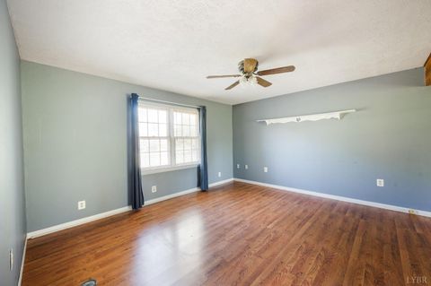 Tiny photo for 111 Omni Place, Forest, VA 24551 (MLS # 365593)