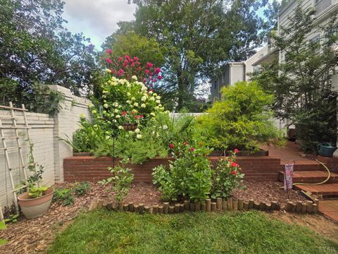 Tiny photo for 3906 Royal Boulevard, Lynchburg, VA 24503 (MLS # 364592)