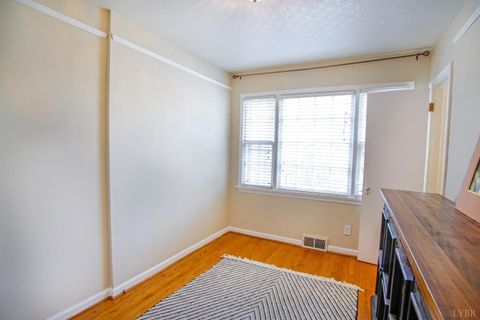 Tiny photo for 3906 Royal Boulevard, Lynchburg, VA 24503 (MLS # 364592)