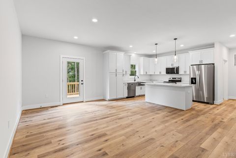 Tiny photo for 594 Community Road, Dillwyn, VA 23936 (MLS # 365898)