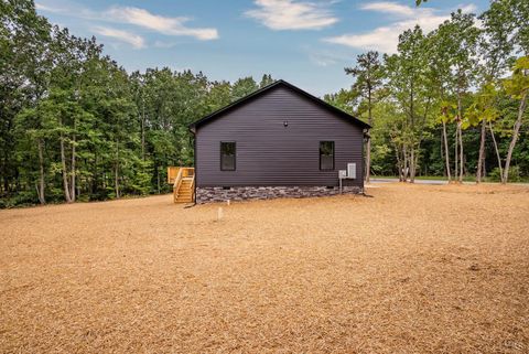 Tiny photo for 594 Community Road, Dillwyn, VA 23936 (MLS # 365898)