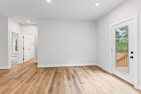 Tiny photo for 594 Community Road, Dillwyn, VA 23936 (MLS # 365898)