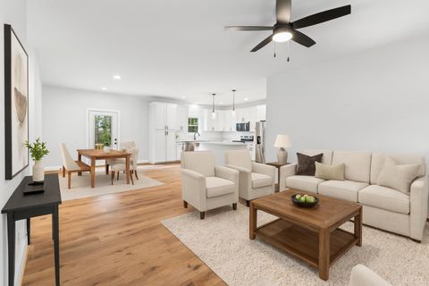 Tiny photo for 594 Community Road, Dillwyn, VA 23936 (MLS # 365898)