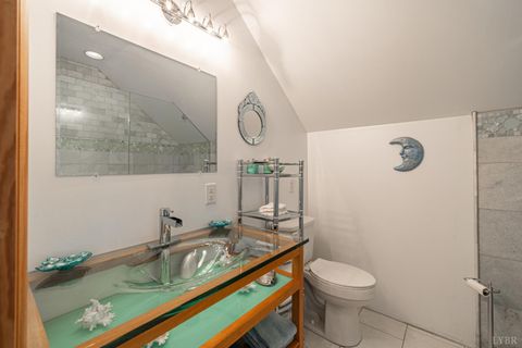 Tiny photo for 125 River Breeze Court, Howardsville, VA 24562 (MLS # 362989)