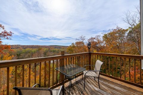 Tiny photo for 125 River Breeze Court, Howardsville, VA 24562 (MLS # 362989)