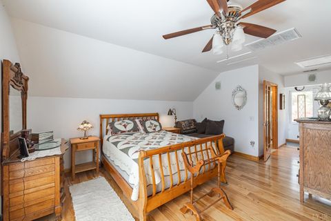 Tiny photo for 125 River Breeze Court, Howardsville, VA 24562 (MLS # 362989)