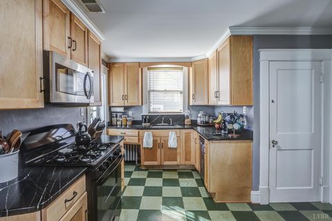 Tiny photo for 414 Norfolk Avenue, Lynchburg, VA 24503 (MLS # 363970)