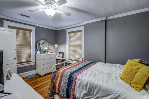 Tiny photo for 414 Norfolk Avenue, Lynchburg, VA 24503 (MLS # 363970)