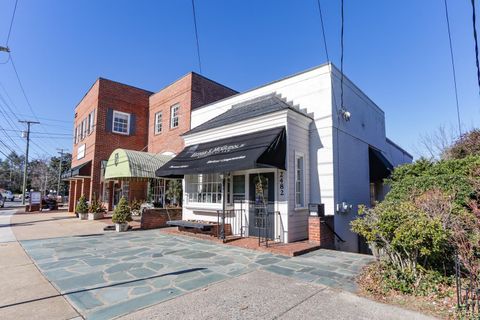 Tiny photo for 414 Norfolk Avenue, Lynchburg, VA 24503 (MLS # 363970)