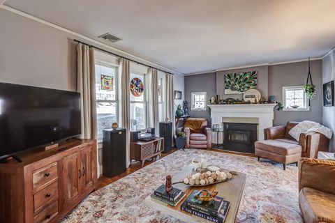 Tiny photo for 414 Norfolk Avenue, Lynchburg, VA 24503 (MLS # 363970)