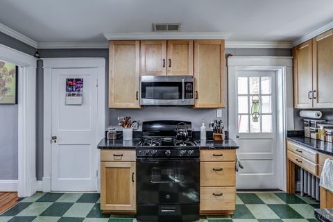 Tiny photo for 414 Norfolk Avenue, Lynchburg, VA 24503 (MLS # 363970)