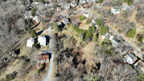 Tiny photo for 414 Norfolk Avenue, Lynchburg, VA 24503 (MLS # 363970)