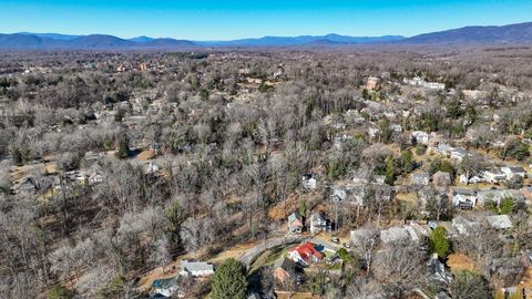 Tiny photo for 414 Norfolk Avenue, Lynchburg, VA 24503 (MLS # 363970)