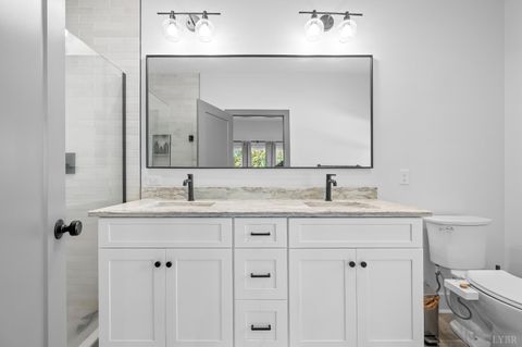 Tiny photo for 200 Overstreet Lane, Lynchburg, VA 24503 (MLS # 362874)