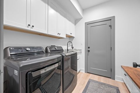 Tiny photo for 200 Overstreet Lane, Lynchburg, VA 24503 (MLS # 362874)