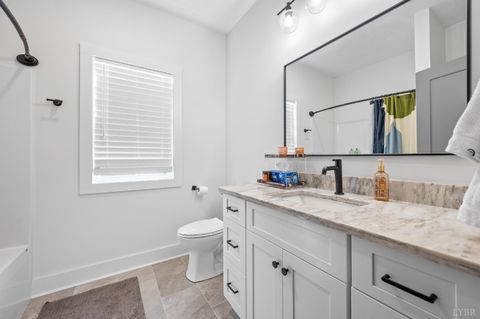 Tiny photo for 200 Overstreet Lane, Lynchburg, VA 24503 (MLS # 362874)