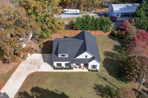 Tiny photo for 200 Overstreet Lane, Lynchburg, VA 24503 (MLS # 362874)