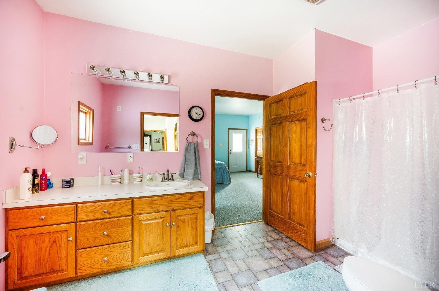 239 Little Farm Road, Amherst, Virginia image 28