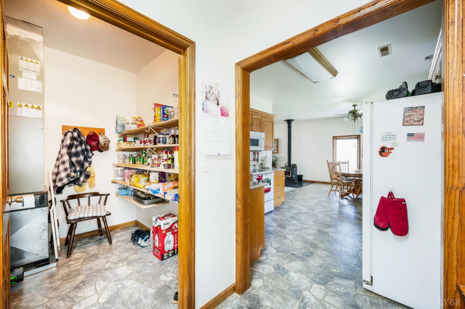 239 Little Farm Road, Amherst, Virginia image 14