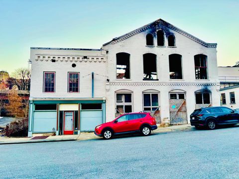 Tiny photo for 29 Cabell Street, Lynchburg, VA 24504 (MLS # 364135)