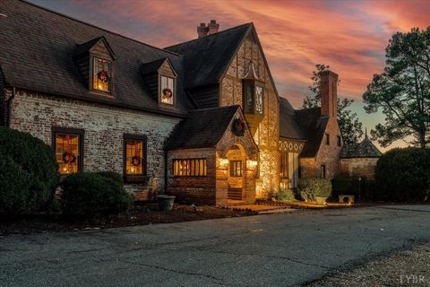 Tiny photo for 1670 Church Street St, Appomattox, VA 24522 (MLS # 356890)