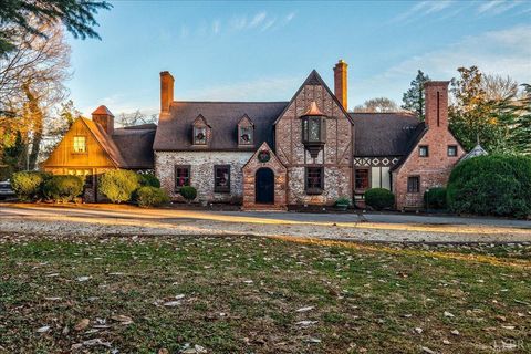 Tiny photo for 1670 Church Street St, Appomattox, VA 24522 (MLS # 356890)