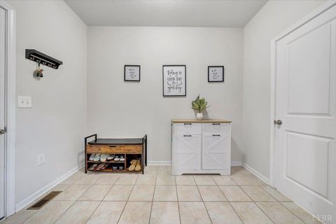 Tiny photo for 4933 Warrior Drive, Salem, VA 24153 (MLS # 361876)