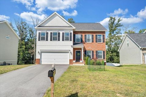 Tiny photo for 4933 Warrior Drive, Salem, VA 24153 (MLS # 361876)