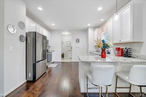 Tiny photo for 4933 Warrior Drive, Salem, VA 24153 (MLS # 361876)