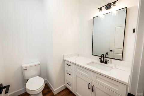 Tiny photo for 11286 Leesville Road, Evington, VA 24550 (MLS # 363086)