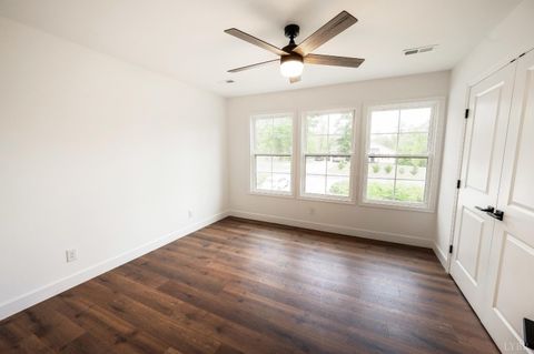 Tiny photo for 11286 Leesville Road, Evington, VA 24550 (MLS # 363086)
