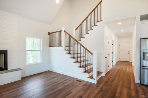 Tiny photo for 11286 Leesville Road, Evington, VA 24550 (MLS # 363086)