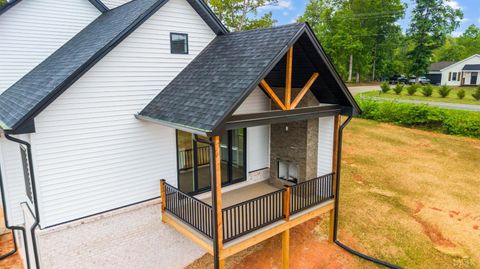 Tiny photo for 11286 Leesville Road, Evington, VA 24550 (MLS # 363086)