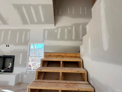 Tiny photo for 11286 Leesville Road, Evington, VA 24550 (MLS # 363086)