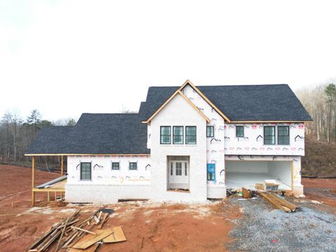 Photo of 11286 Leesville Road, Evington, VA 24550 (MLS # 363086)