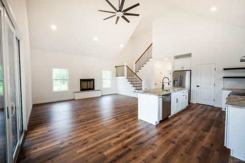 Tiny photo for 11286 Leesville Road, Evington, VA 24550 (MLS # 363086)